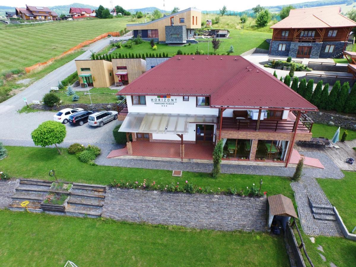 Bed and Breakfast Horizont Panzio Odorheiu Secuiesc Exterior foto