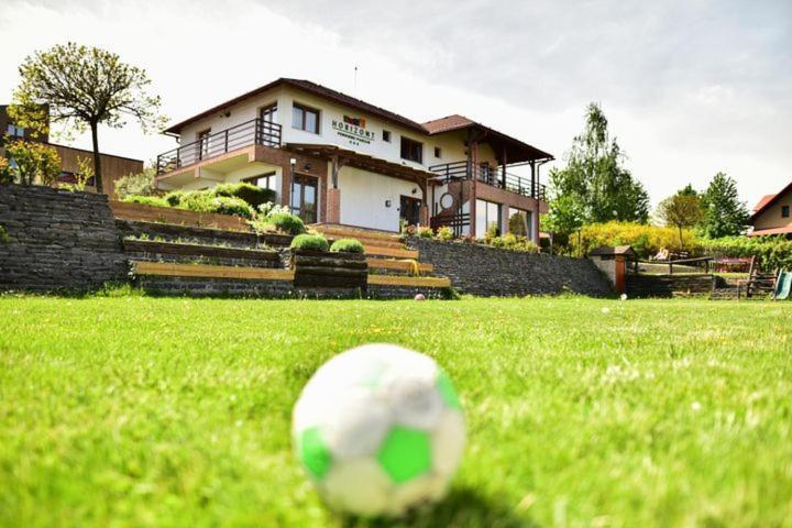 Bed and Breakfast Horizont Panzio Odorheiu Secuiesc Exterior foto