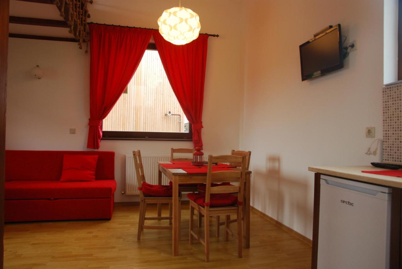 Bed and Breakfast Horizont Panzio Odorheiu Secuiesc Exterior foto