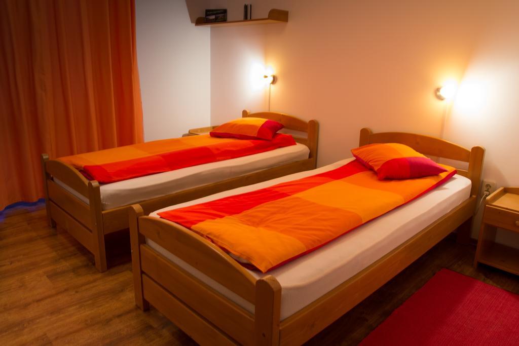 Bed and Breakfast Horizont Panzio Odorheiu Secuiesc Exterior foto